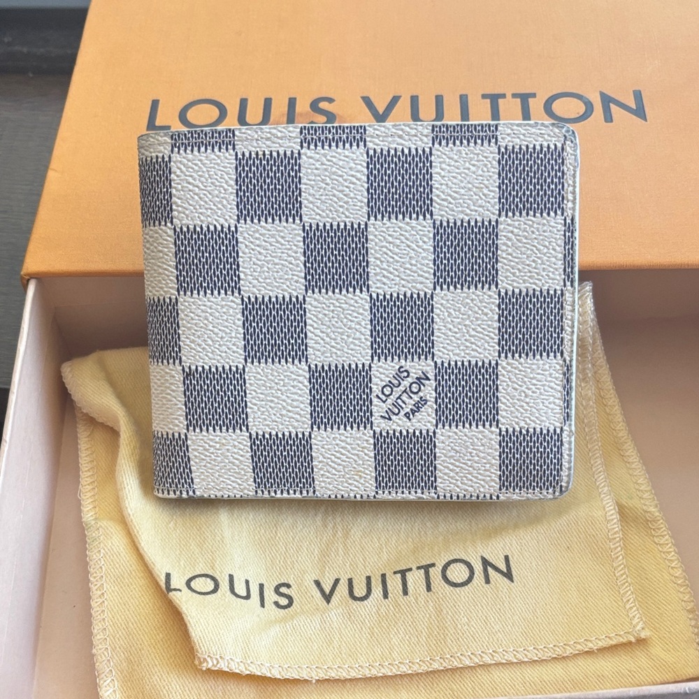 Louis Vuitton Damier Graphite Card Holder - Black and White